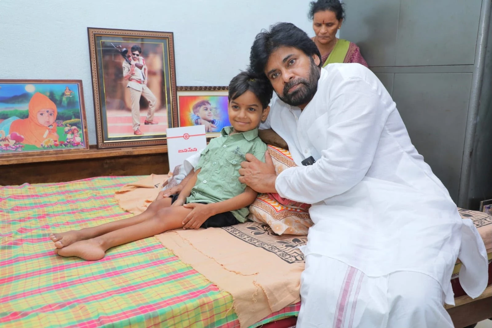 Pawan Kalyan fulfills a fan's wish