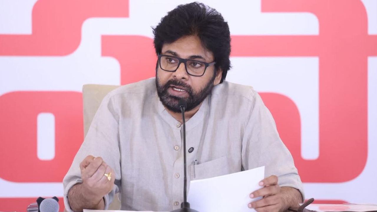 Pawan Kalyan: మహిళల కట్టుబొట్టుపై మాట్లాడతారా?.. మరీ ఇంతలా దిగజారాలా.. అమర్నాథ్ వ్యాఖ్యలపై పవన్ ఆగ్రహం