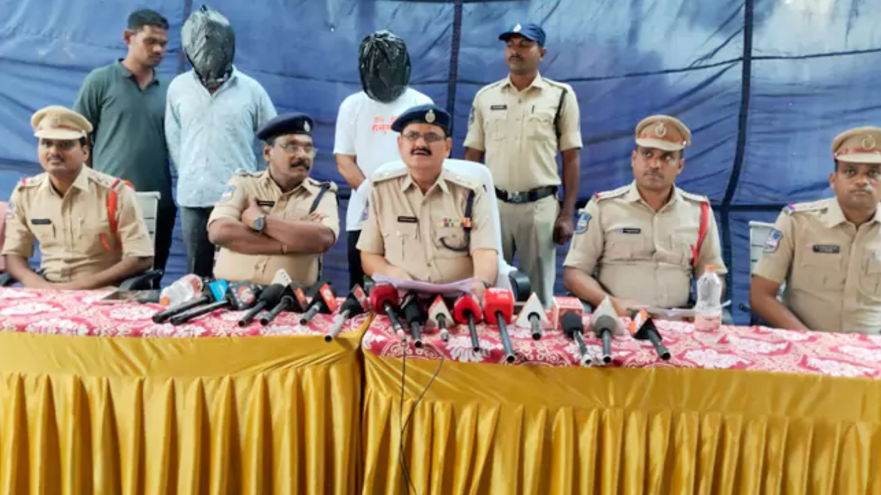 CMR Paddy Fraud: పెద్దపల్లిలో భారీ స్కాం.. 158 కోట్ల ప్రభుత్వ ధాన్యం మాయం.. పోలీసుల అదుపులో మిల్లర్లు