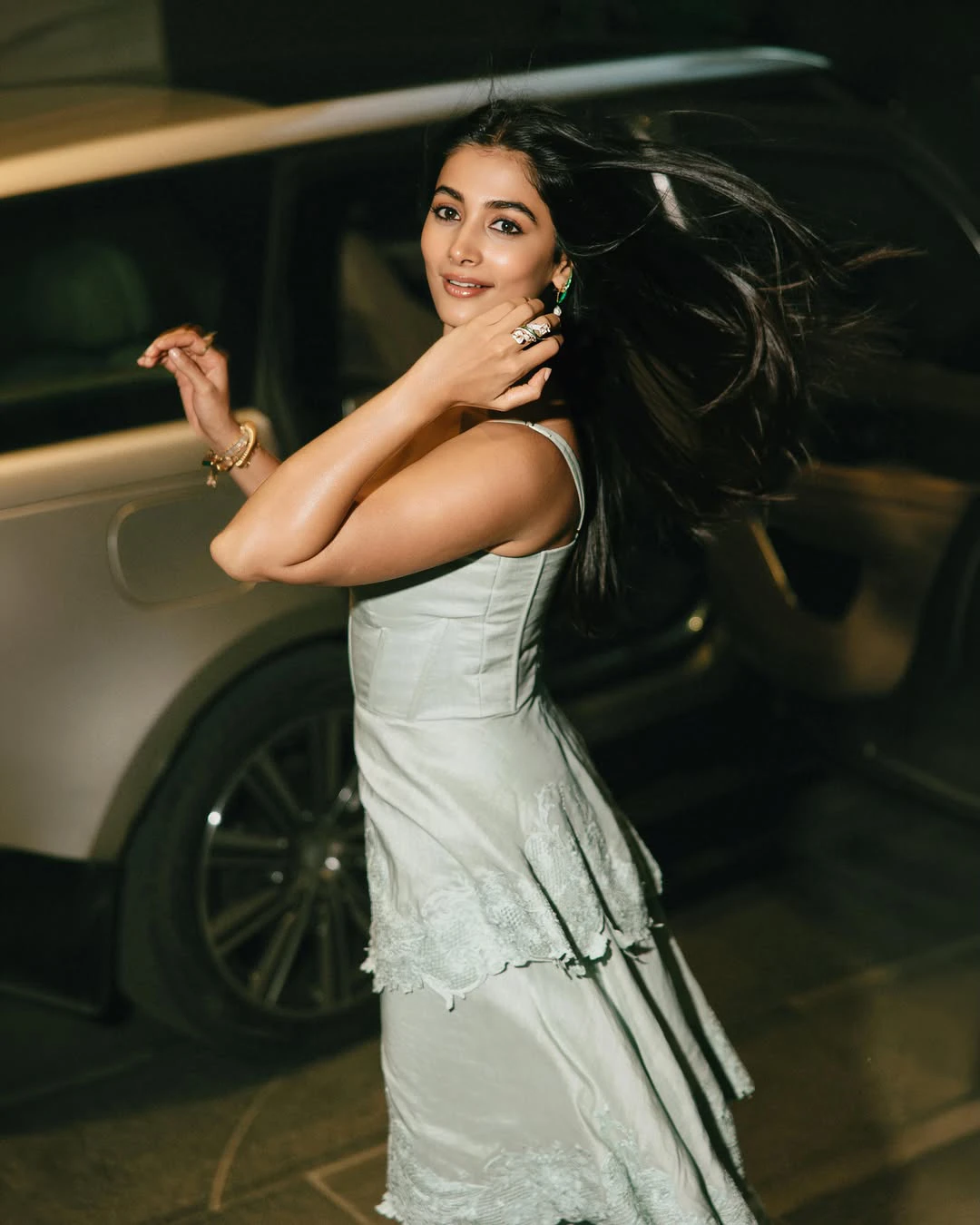 Pooja Hegde Latest Cute Photos