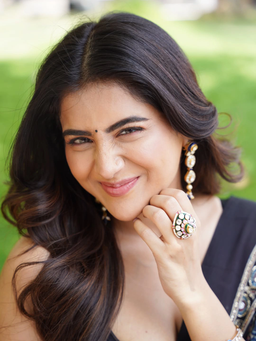 Rashi Singh Stunning Looks in Saree