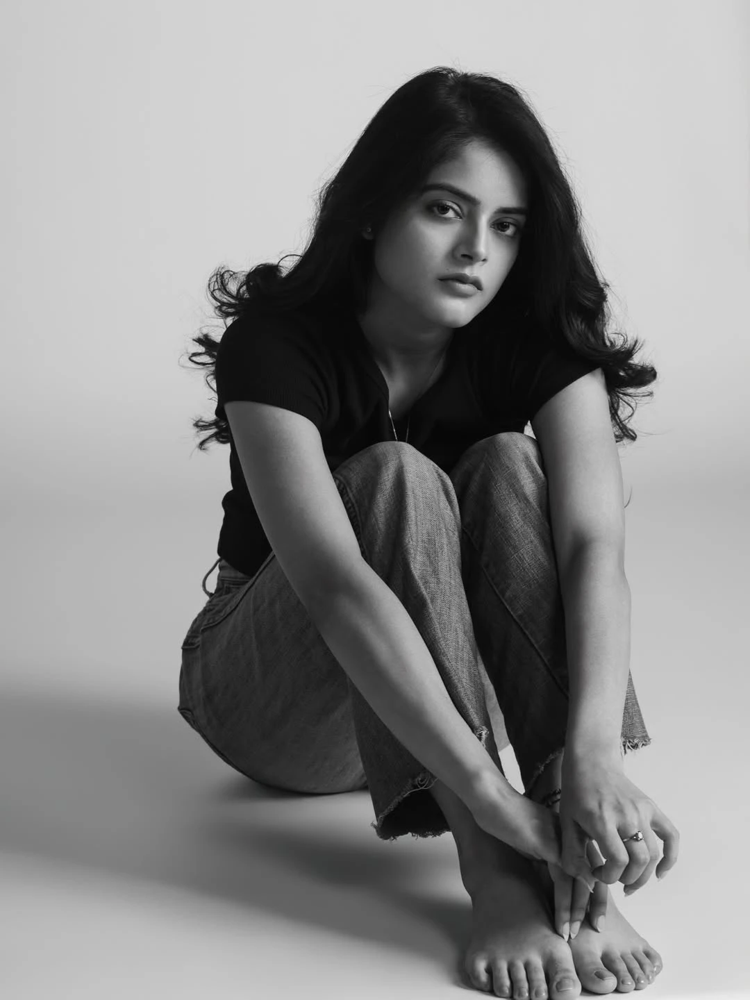 Riddhi Kumaar Stylish Poses