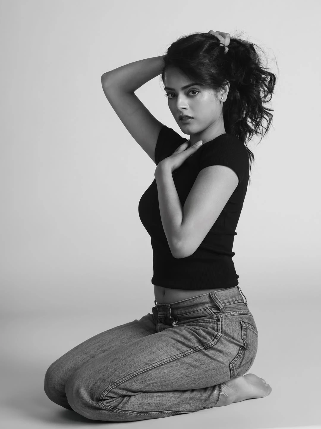 Riddhi Kumaar Stylish Poses