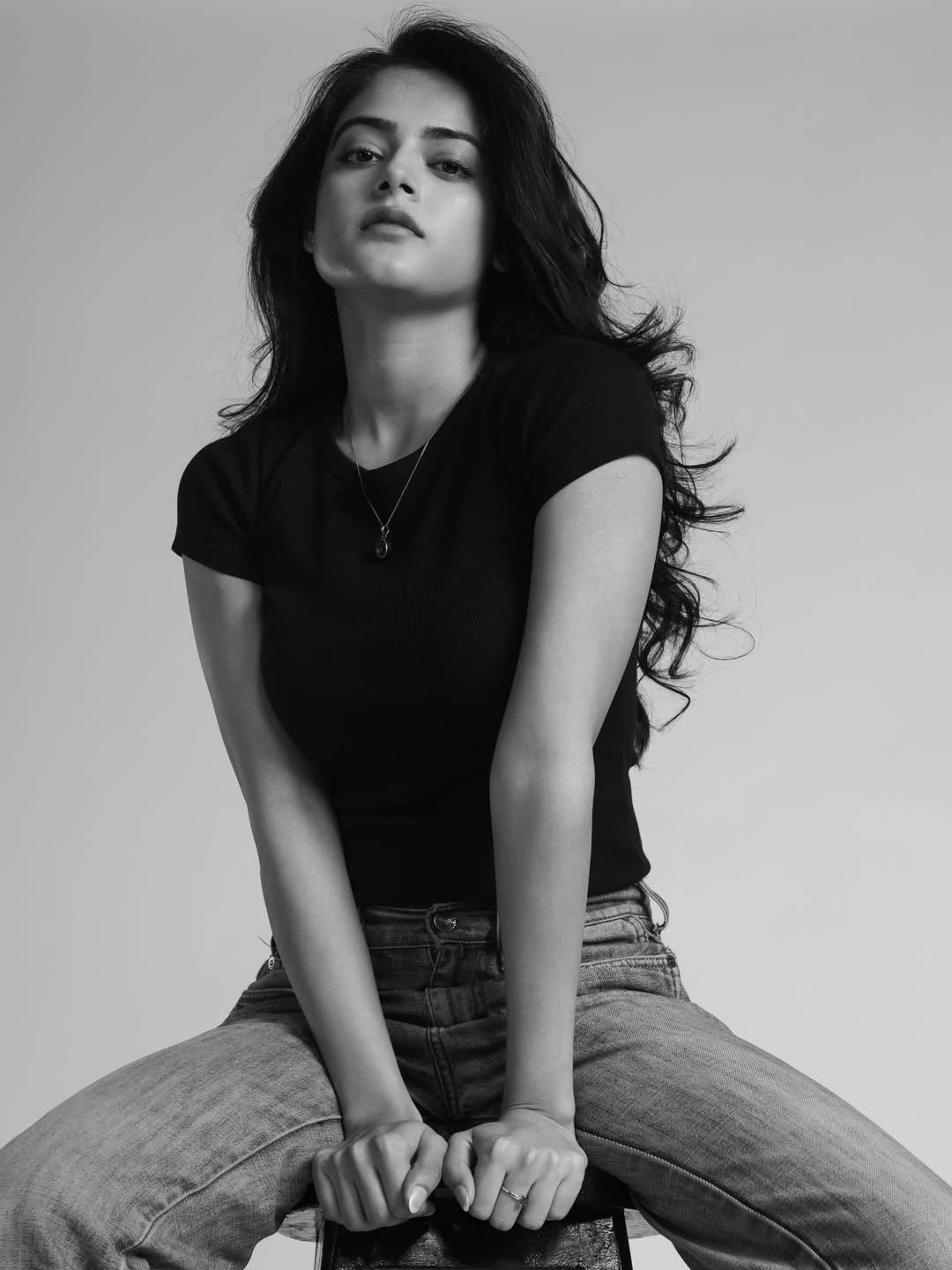 Riddhi Kumaar Stylish Poses