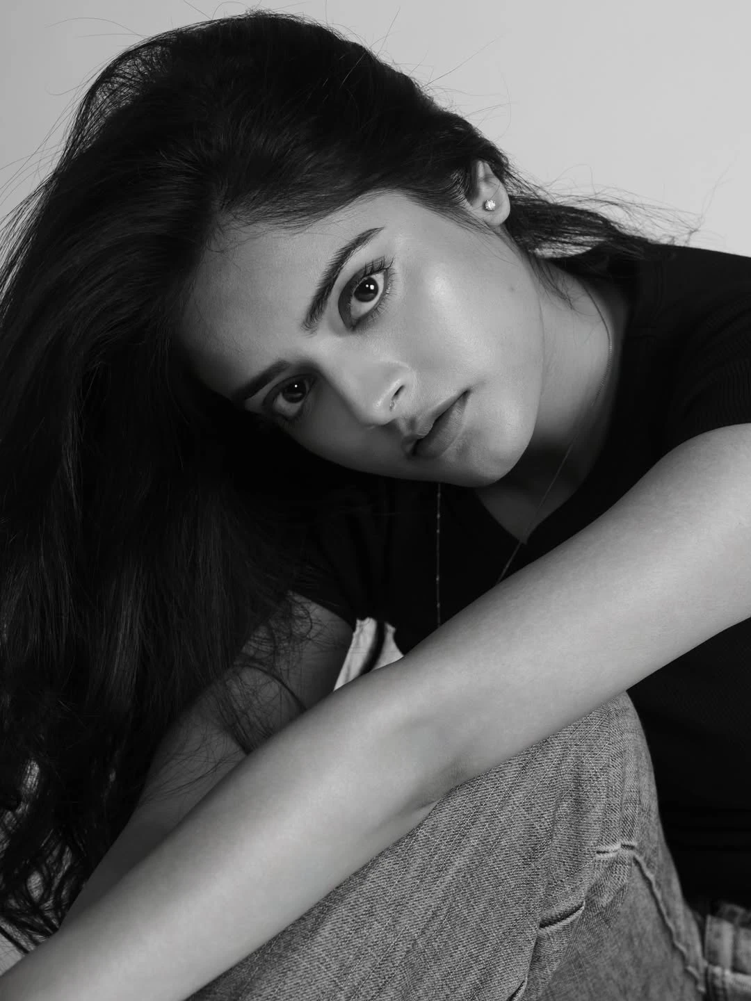 Riddhi Kumaar Stylish Poses