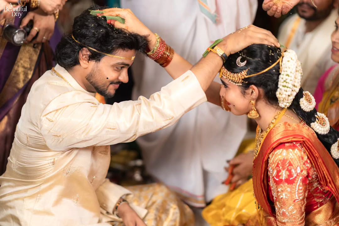 Shanmukh Jaswanth and Vaishnavi wedding photos go viral on social media