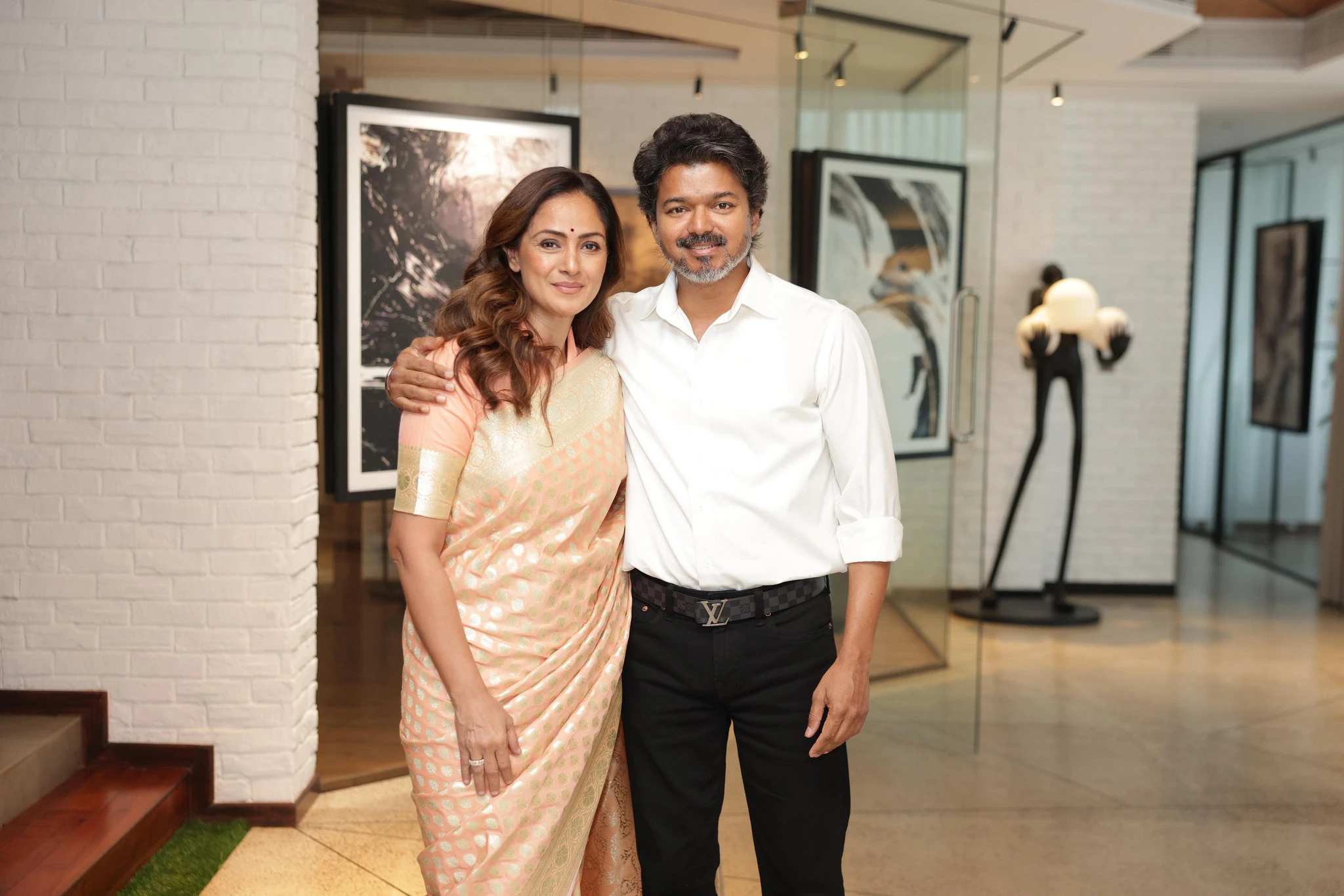 Simran Meets CM Vijay with Family