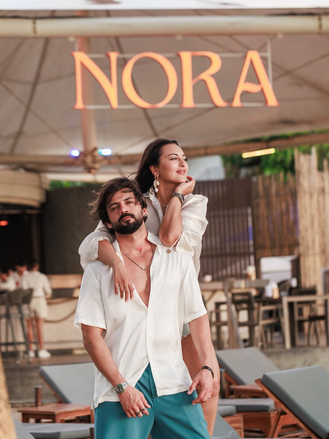 Sonakshi Sinha Enjoying Vacation with Husband