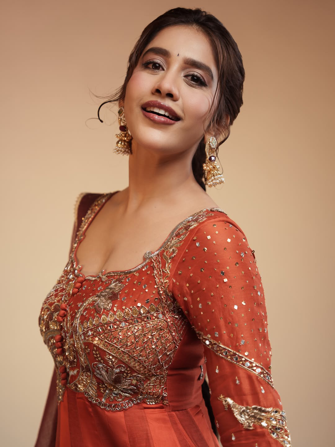 Star heroine Nabha natesh latest photos