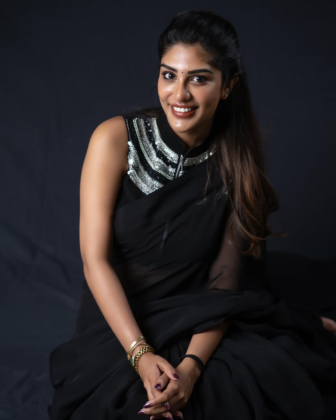 Supritha Stunning Looks in Black Saree