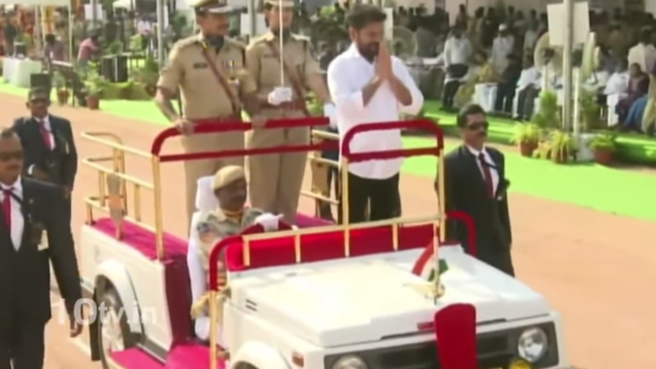 Telangana formation celebrations : ఘనంగా తెలంగాణ ఆవిర్భావ వేడుకలు.. పరేడ్ మైదానంలోని వేడుకలకు హాజరైన సీఎం రేవంత్ రెడ్డి