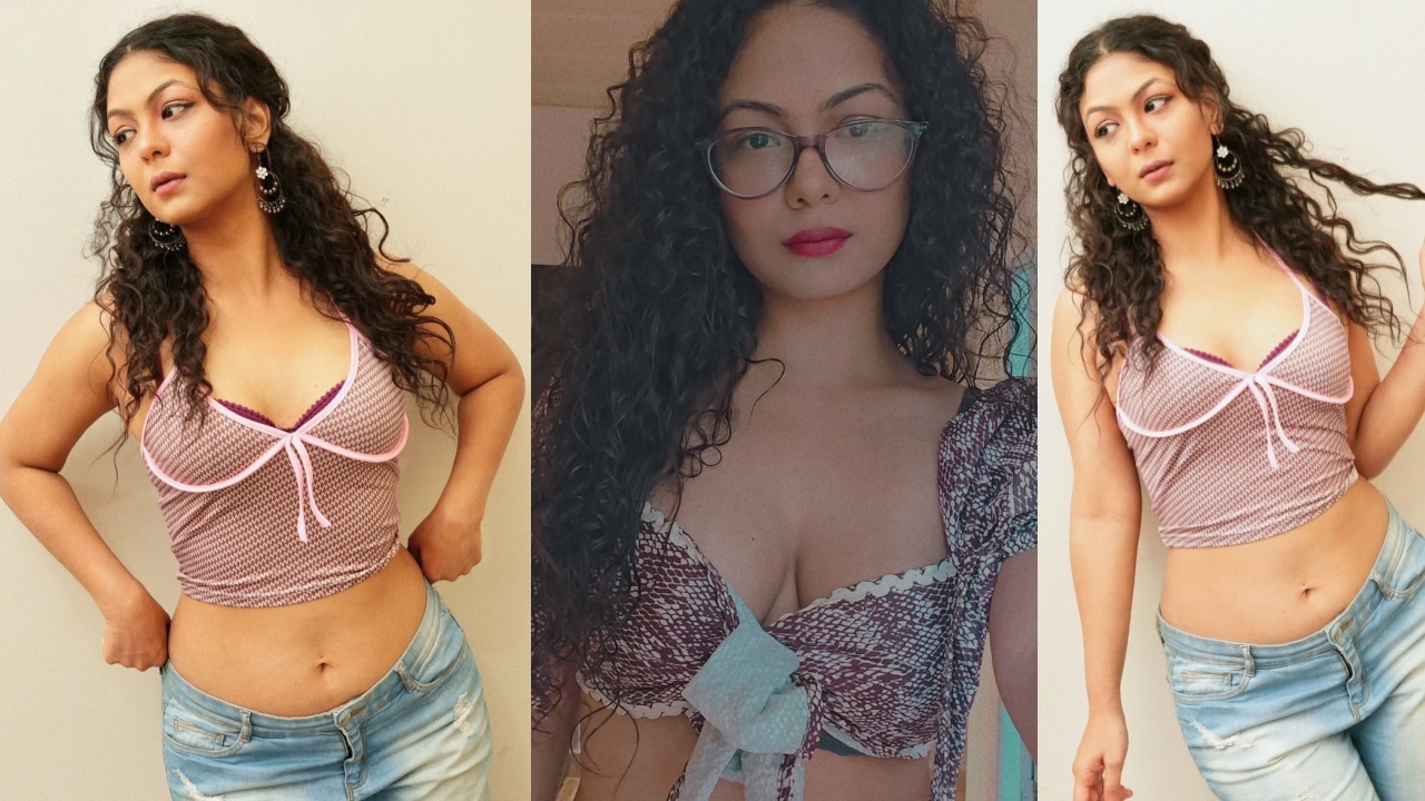 Aditi Myakal : నాభి అందాల‌తో రెచ్చిపోతున్న తెలుగు న‌టి అదితి..