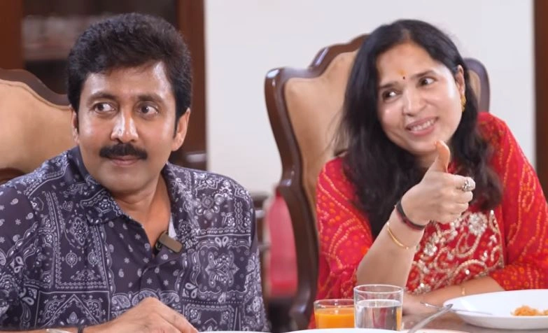 Vadde Naveen Family Photos