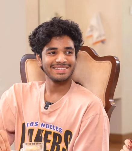 Vadde Naveen Family Photos