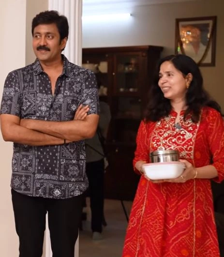 Vadde Naveen Family Photos