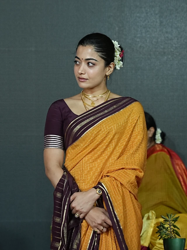 Vijay Deverakonda Rashmika Mandanna Cute Photos