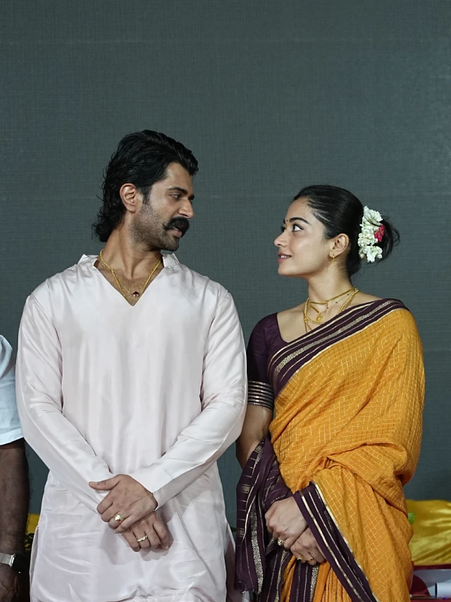 Vijay Deverakonda Rashmika Mandanna Cute Photos