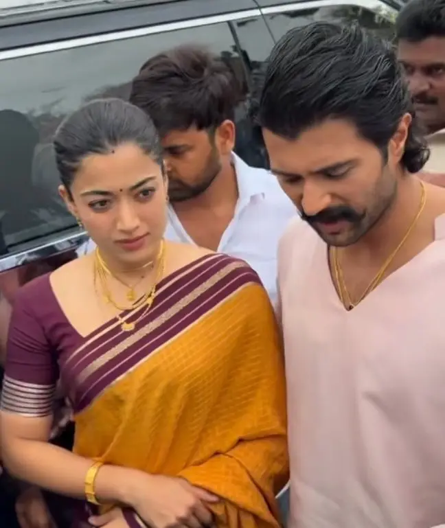 Vijay Deverakonda Rashmika Mandanna Family Photos