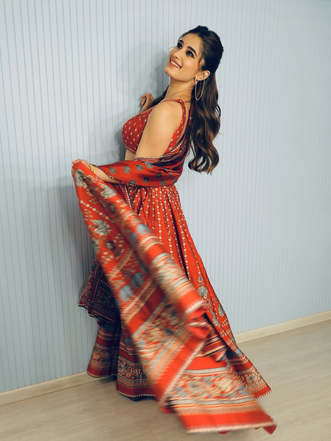 rasha thadani stunning looks in srinivasa mangapuram movie event
