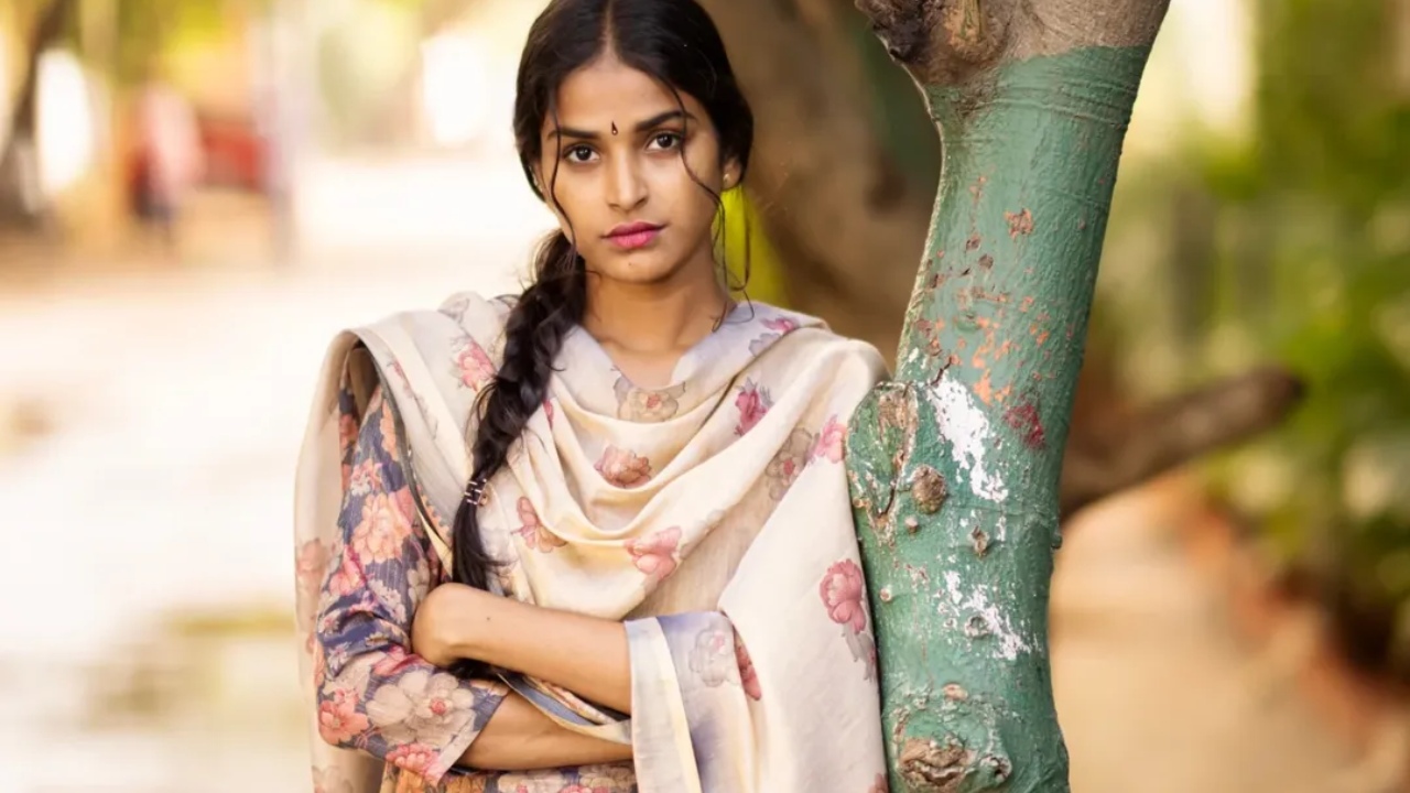 Sravanthi Pepakayala : ఐటీ ఫీల్డ్‌లో కమిట్మెంట్స్.. మా మేనేజర్ నన్ను.. లేటెస్ట్ సెన్సేషన్ శ్రవంతి వ్యాఖ్యలు వైరల్..