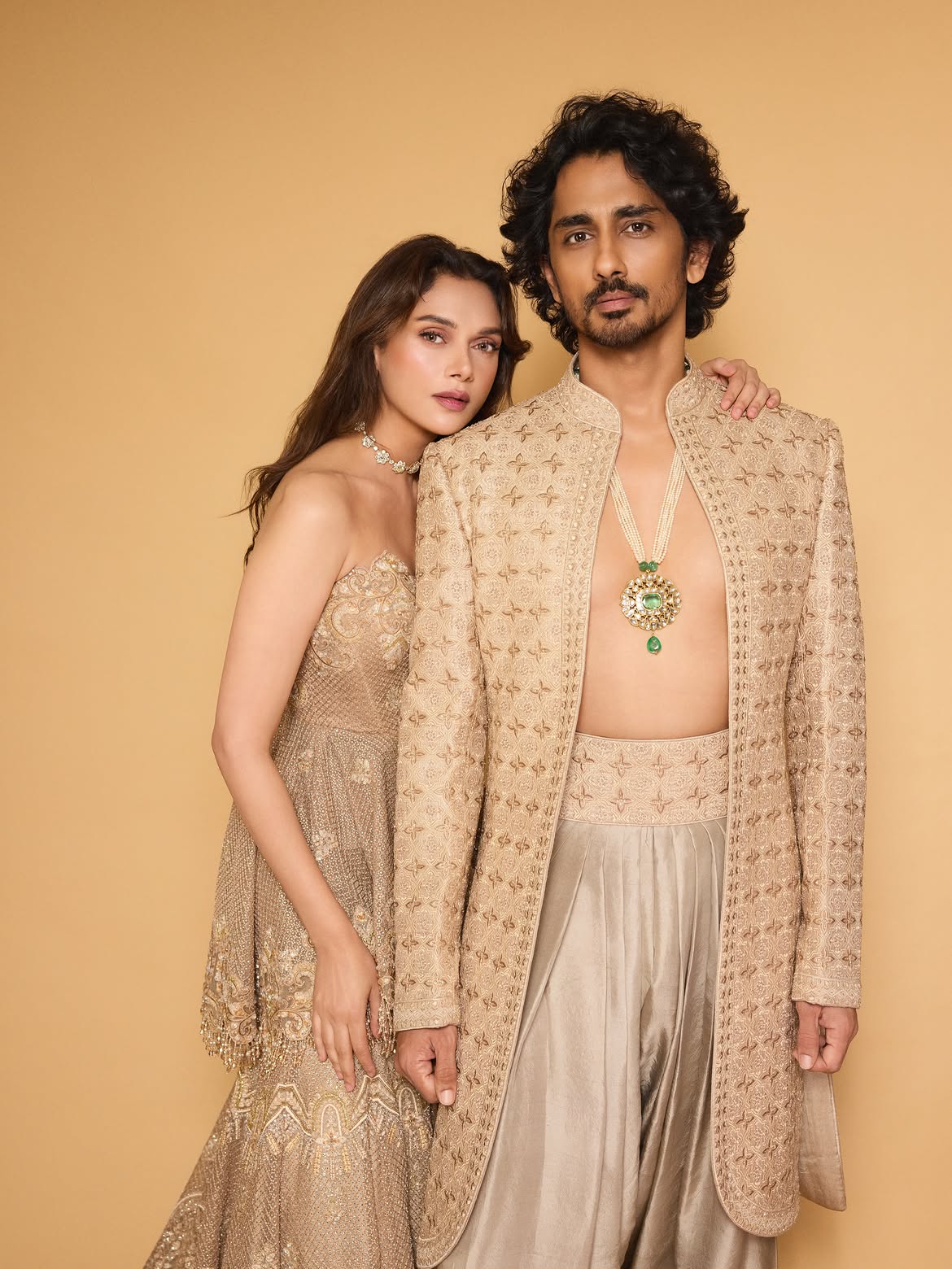 Aditi Rao Hydari Shares Photos with Siddharth
