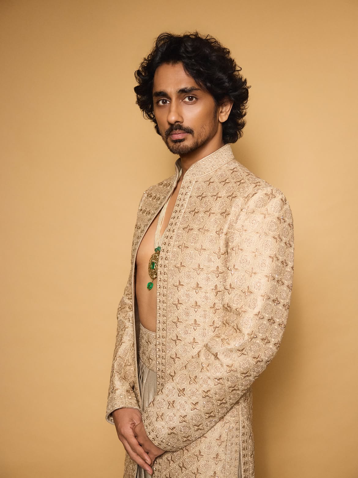 Aditi Rao Hydari Shares Photos with Siddharth