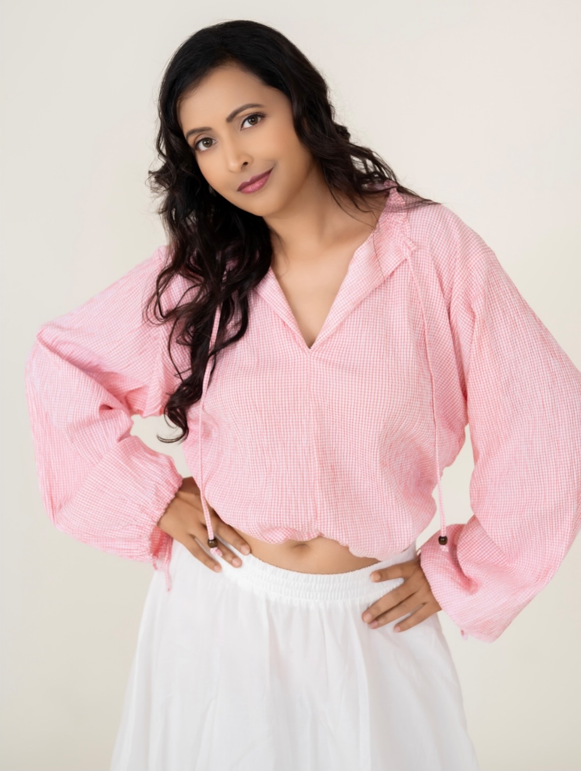Anandam Rekha Shares Photos in Short Dress
