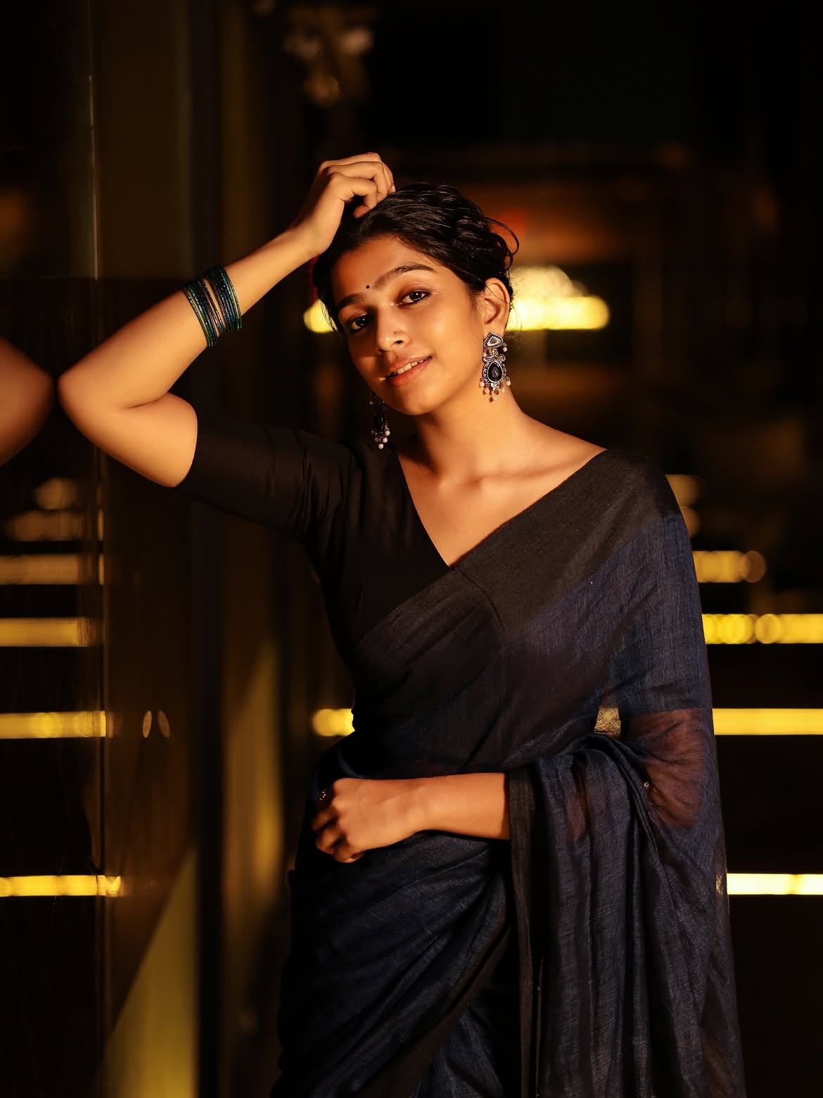 Ananthika Sanilkumar Stunning Looks in Saree