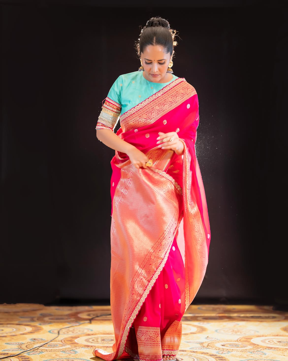Anasuya Bharadwaj Saree Photos