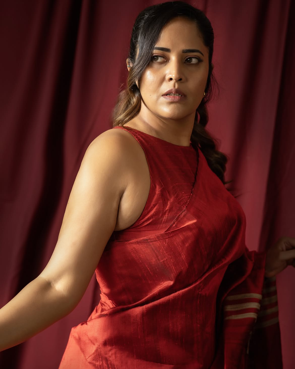 Anasuya Bharadwaj Saree Looks for TedX