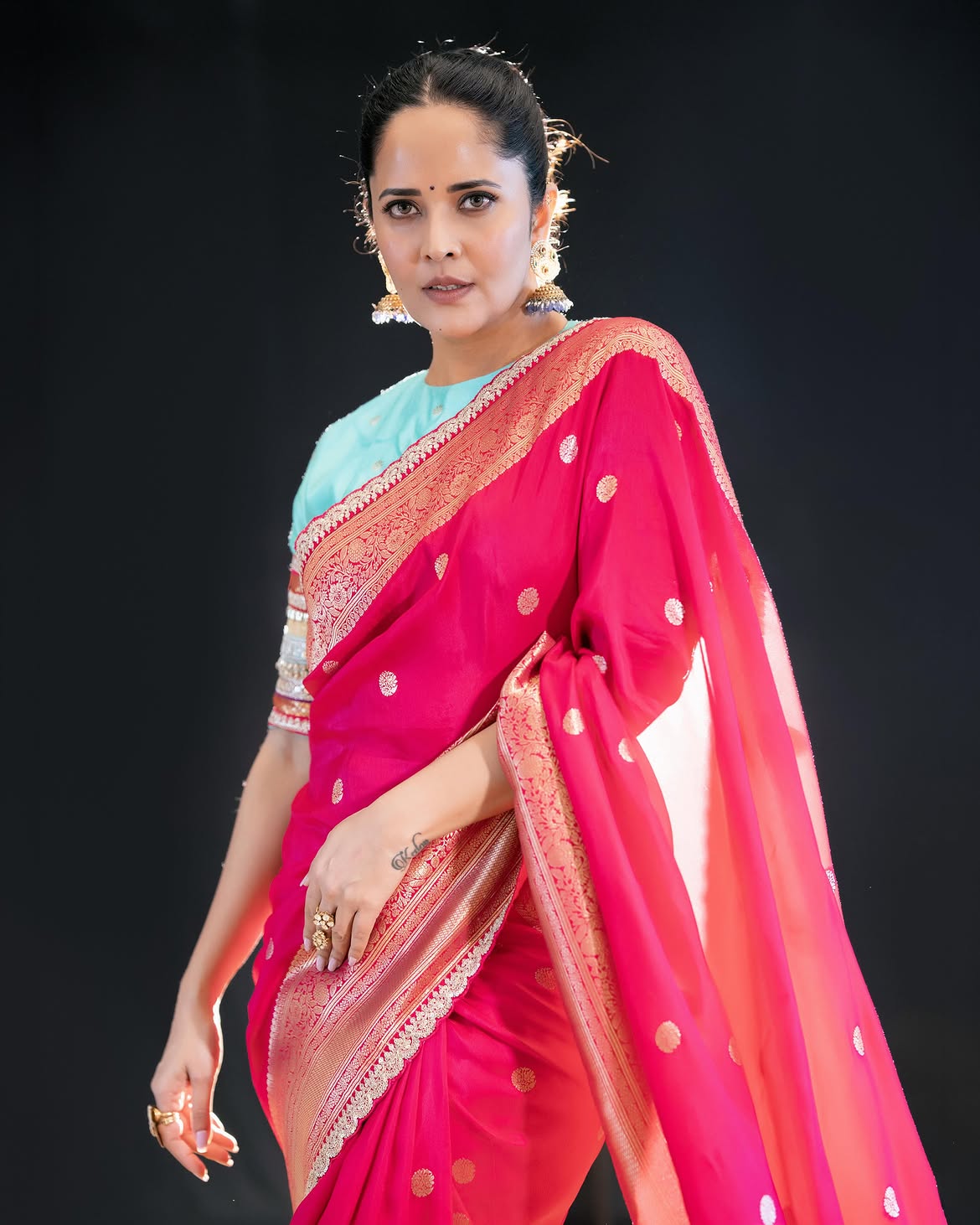 Anasuya Bharadwaj Saree Photos