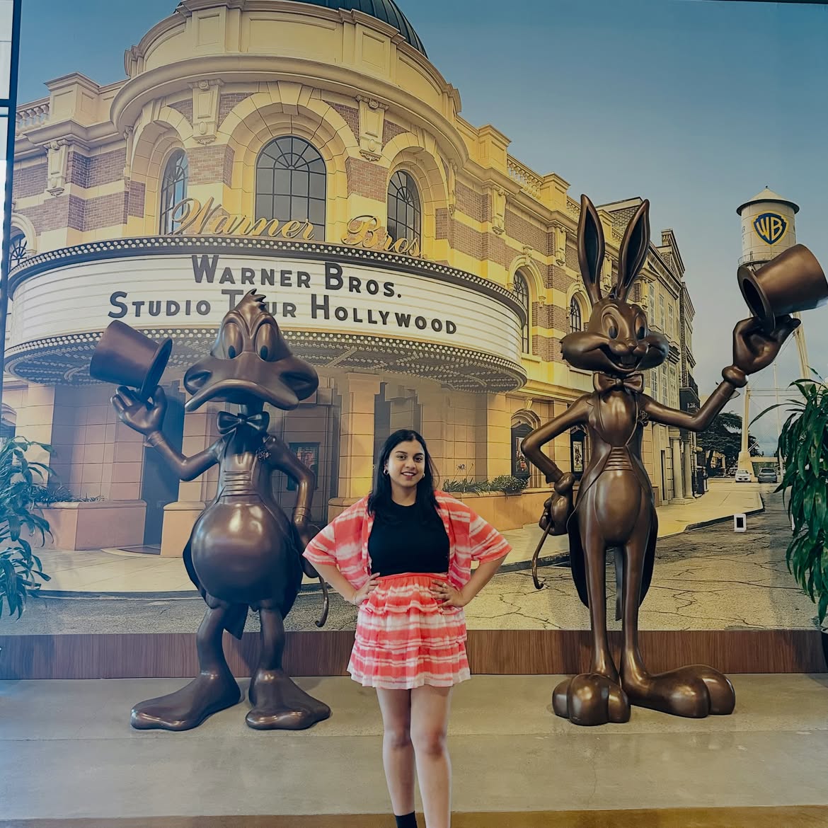 Roja Daughter Anshu Selvamani Enjoying Vacation in Hollywood