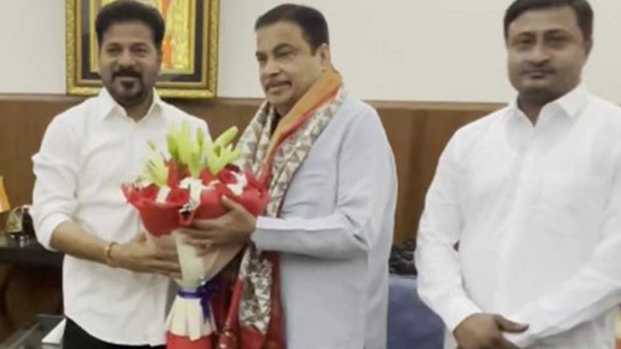 CM Revanth Reddy- Nitin Gadkari : ఢిల్లీ నుంచి తెలంగాణకు రోడ్ మ్యాప్.. గడ్కారితో సీఎం రేవంత్ రెడ్డి కీలక భేటీ