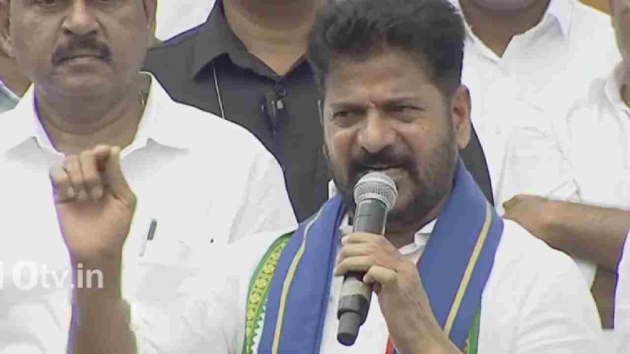 Revanth Reddy: నేరుగా ఎదుర్కొనే దమ్ములేదు.. అందుకే ఈ కుట్రలు.. బీజేపీ-బీఆర్ఎస్ లపై సీఎం రేవంత్ ఫైర్!