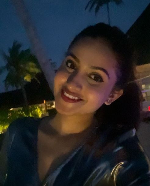 Deepika Pilli Enjoying Vacation in Beach