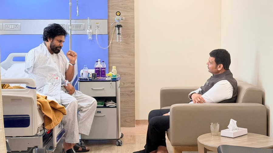 Maharashtra CM Devendra Fadnavis Meets Pawan Kalyan