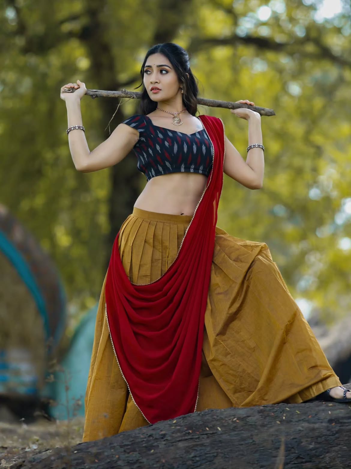 Gayathri Simhadri Peddi Looks