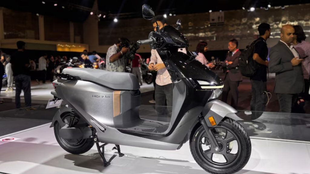Honda QC3 Electric Scooter : వావ్.. ఫ్యామిలీ కోసం హోండా కొత్త ఎలక్ట్రిక్ స్కూటర్.. ఒక్క ఛార్జ్తో 151 కి.మీ రేంజ్..!