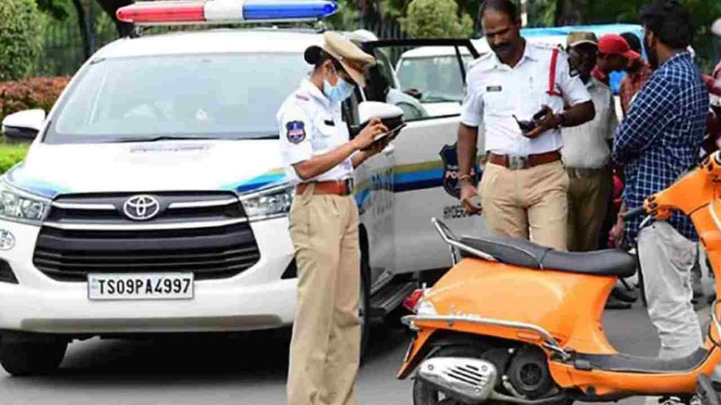 Hyderabad Traffic Police: హైదరాబాద్ వాహనదారులకు అలర్ట్.. మీ నంబర్ ప్లేట్ సరైనదేనా.. సీజ్ చేస్తున్నారు చూసుకోండి!