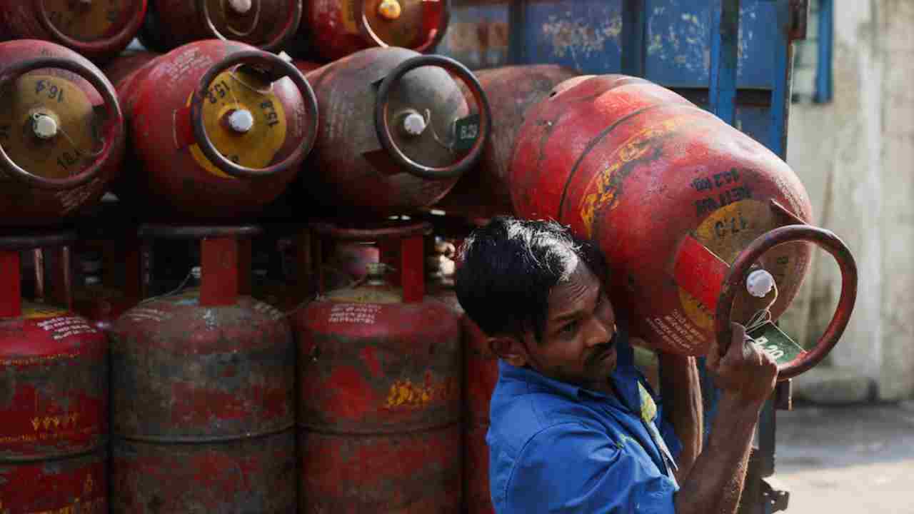 Natural Gas Supply: గ్యాస్ వినియోగ‌దారుల‌కు గుడ్ న్యూస్.. కేంద్ర ప్రభుత్వం కీలక నిర్ణయం