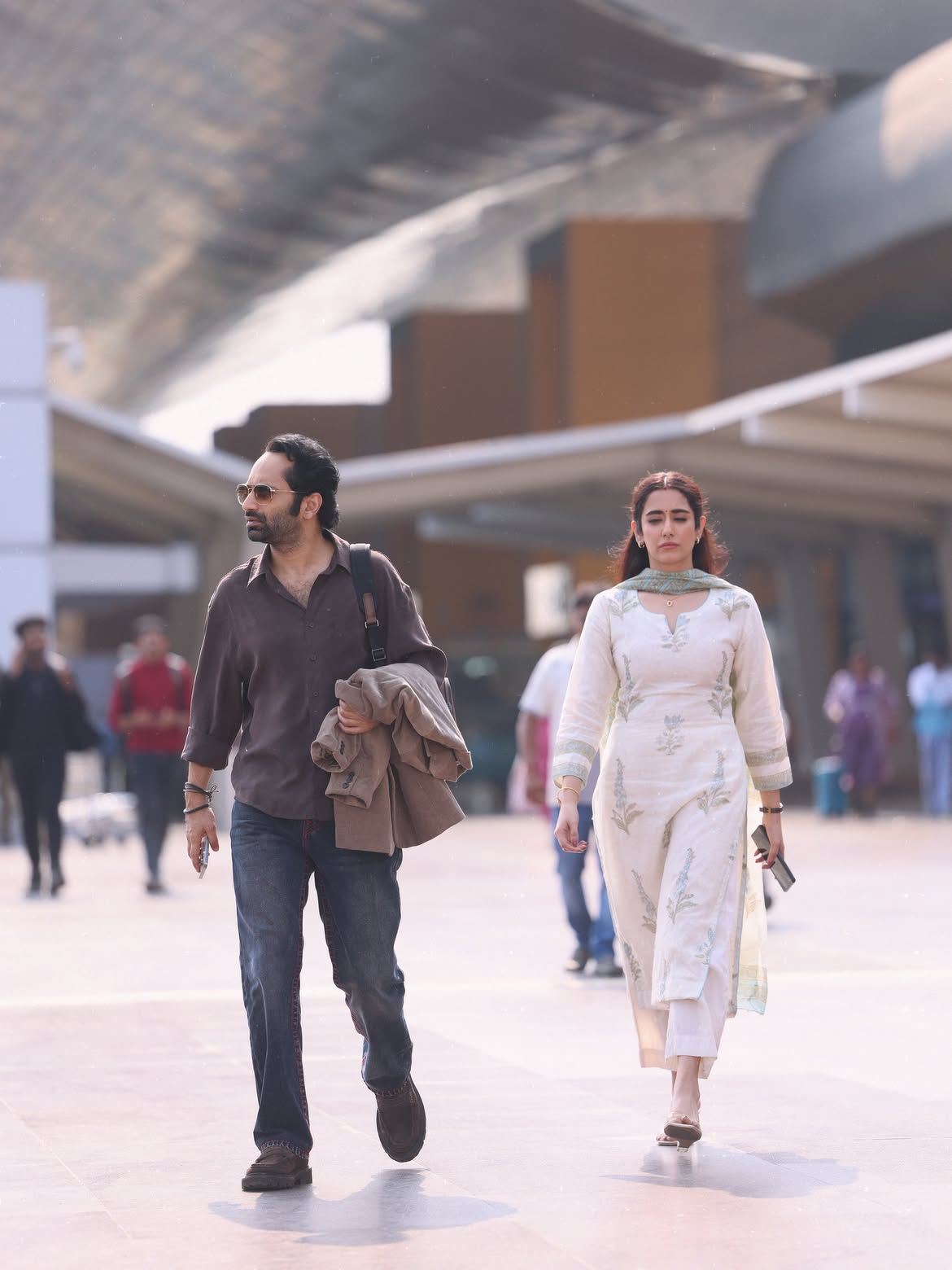 Jonita Gandhi Shares Hrudhayam Murali Working Stills
