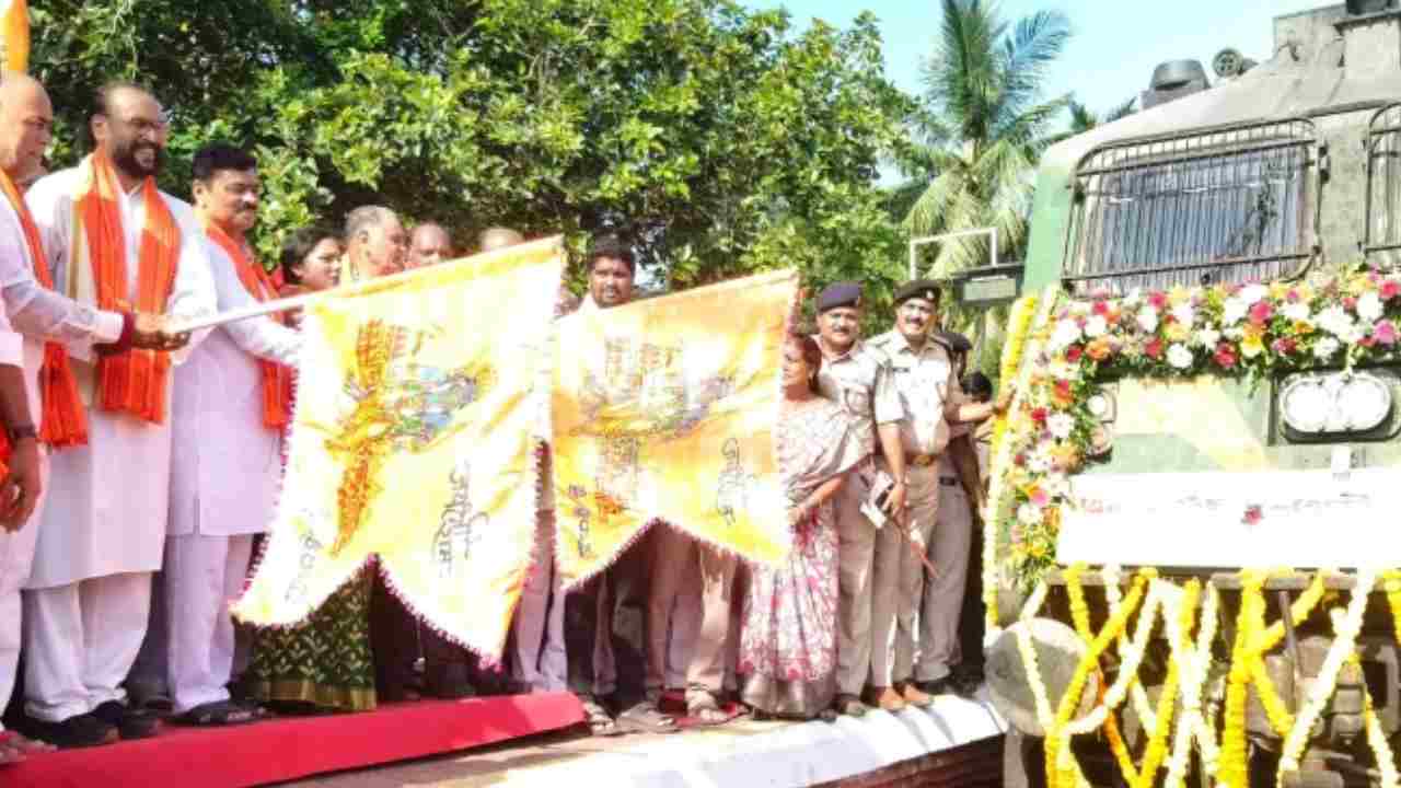 Cm Ramesh: అనకాపల్లి నుంచి కాశీ, అయోధ్య వరకు.. స్పెషల్ రైల్ ప్రారంభించిన ఎంపీ సీఎం రమేష్
