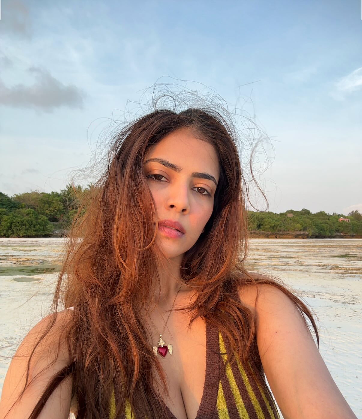 Malavika Mohanan Enjoying Vacation in Maldives
