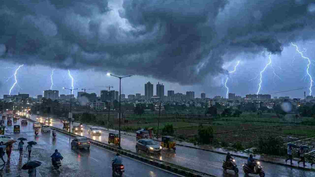 Telangana Rains: తెలంగాణలో భారీ వర్షాలు.. ముడు రోజులపాటు దంచికొట్టనున్న వానలు.. ఈ జిల్లాలకు అలర్ట్