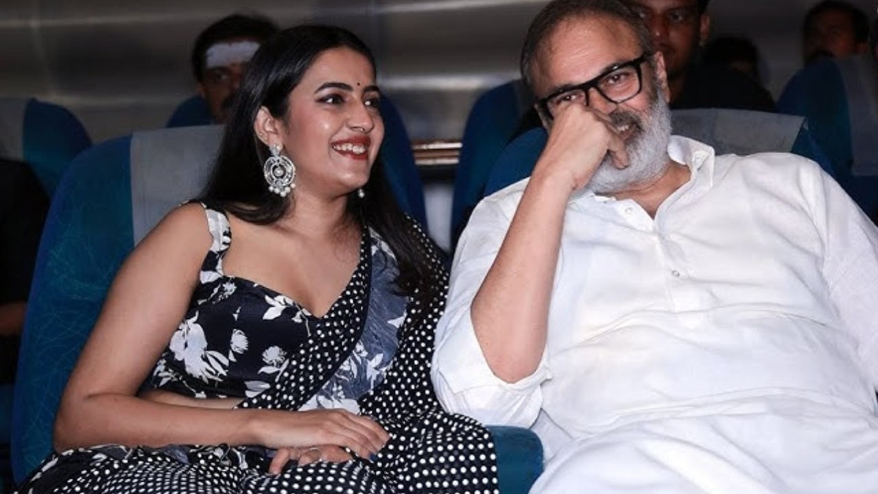Nagababu Niharika : అప్పుడు నాగబాబు ఇప్పుడు నిహారిక.. సరికొత్త రికార్డ్ సృష్టించిన తండ్రీకూతుళ్ళు..
