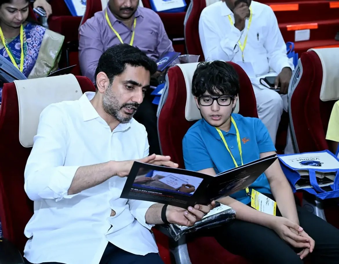 Nara Lokesh Visits Sriharikota with his Son Devansh