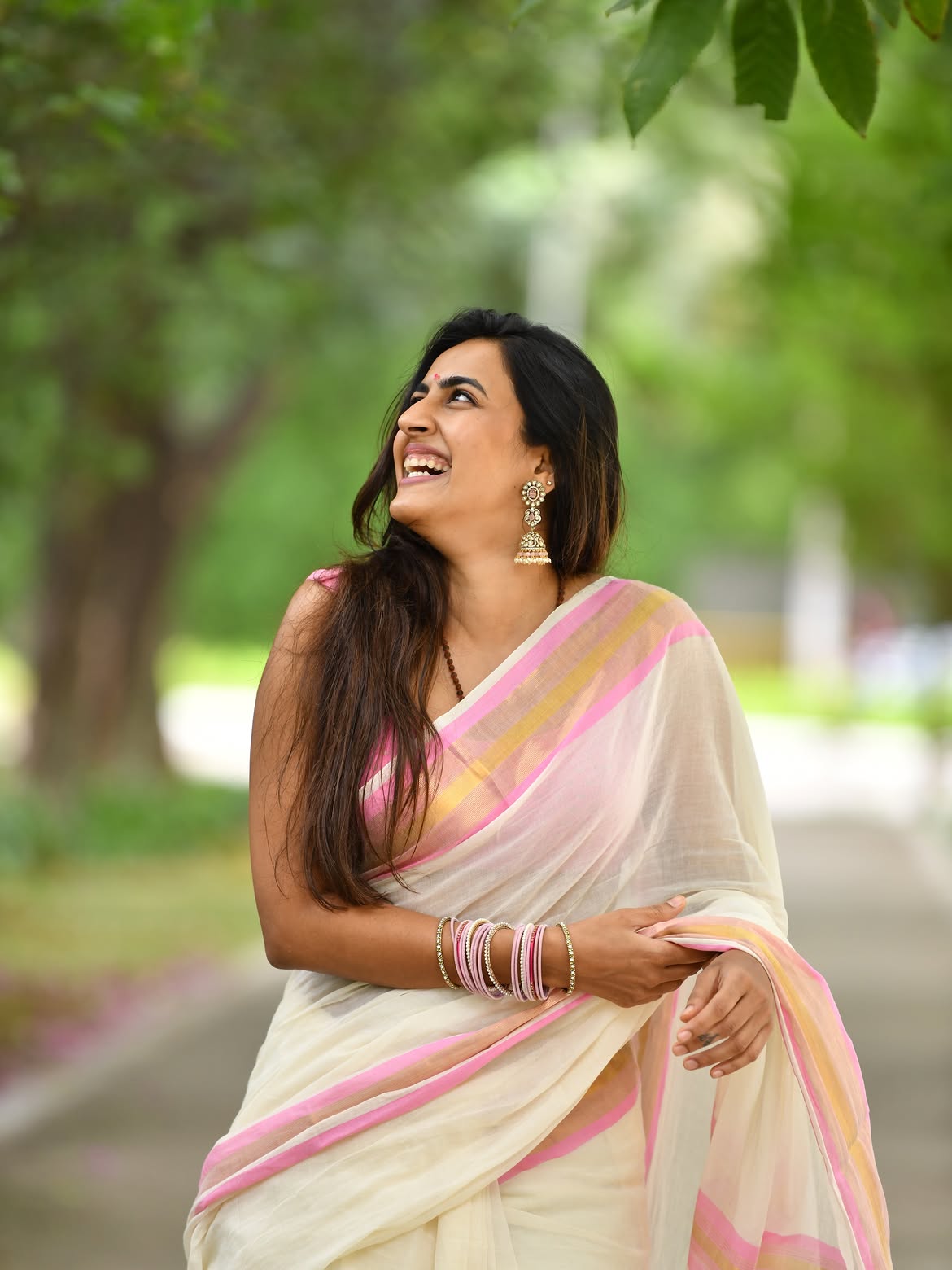 Niharika Konidela Cute Photos in saree