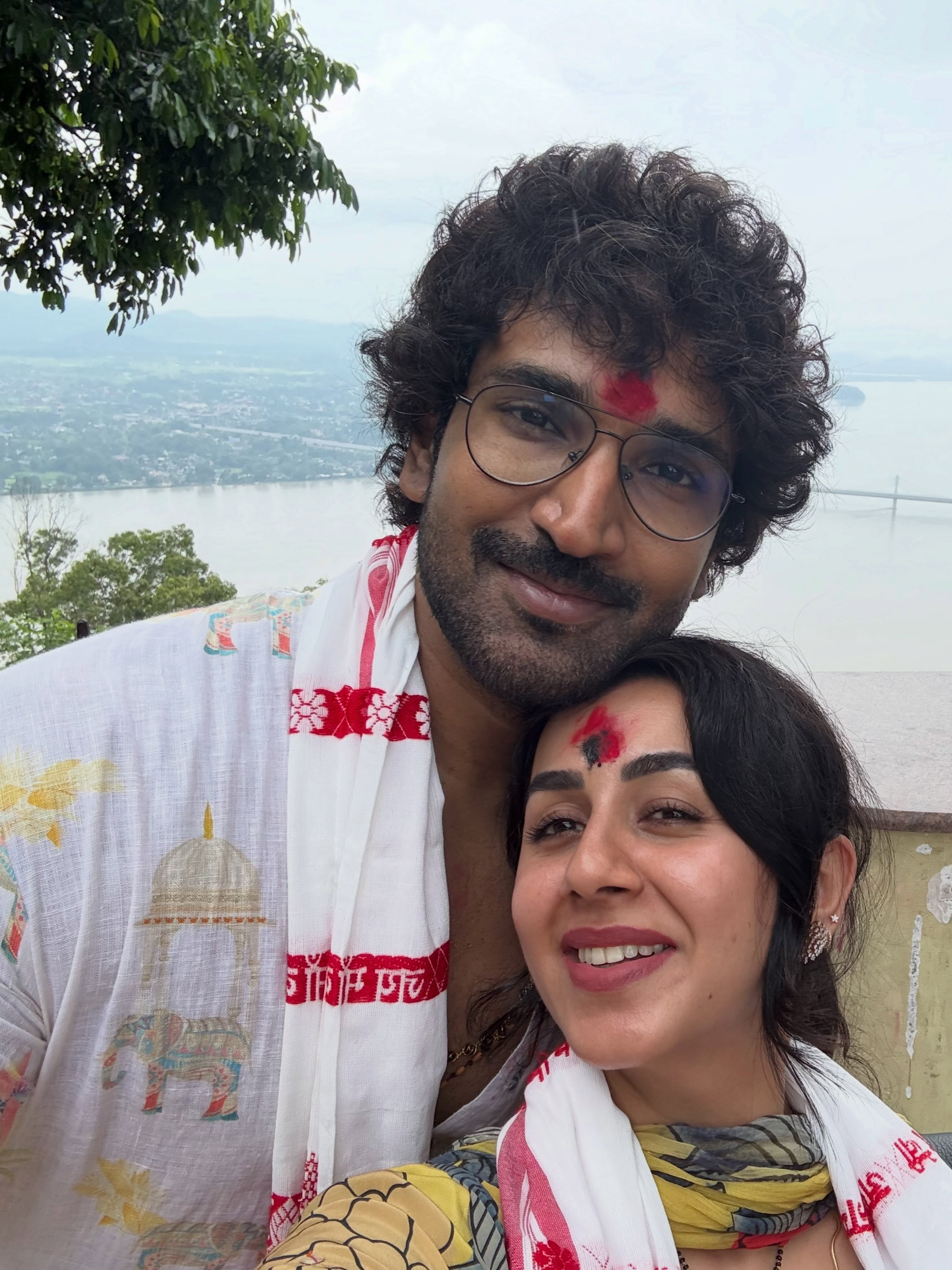 Aadhi pinishetty Nikki Galrani Visits Assam Kamakhya Temple