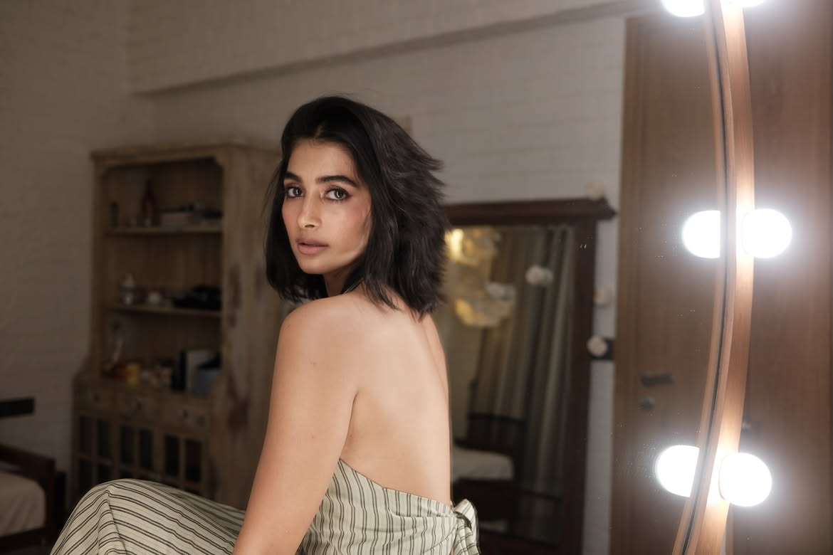 Pooja Hegde New Looks in Short Hair Cut