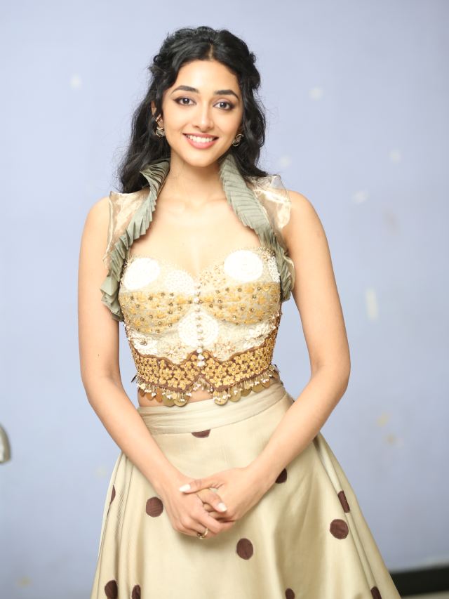 Preity Mukhundhan Stunning Looks in Hrudhayam Murali Event